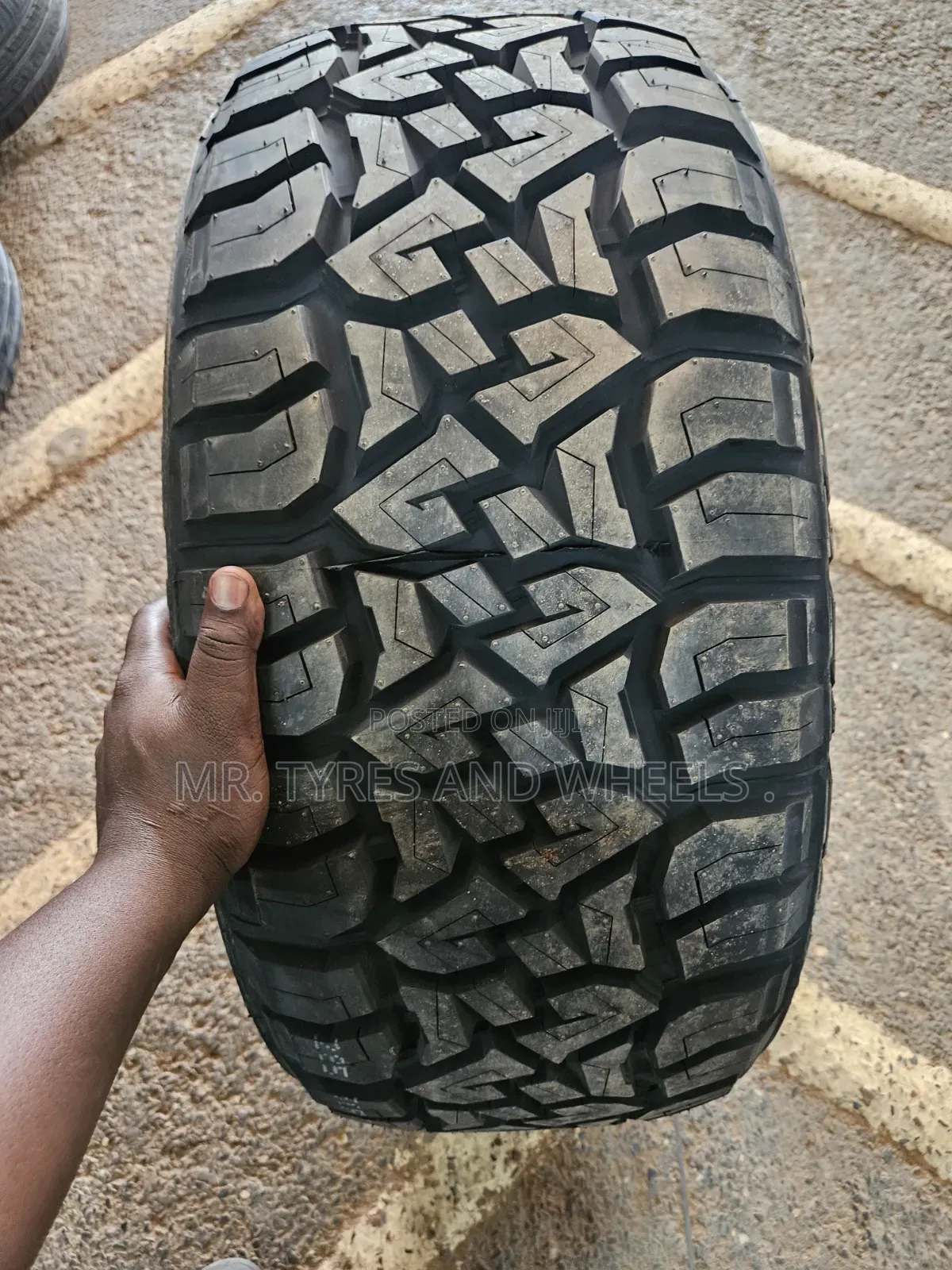 285/50 R20 116t Xl Roadx Rxquest Upgrade Ur Car Tires With Us.