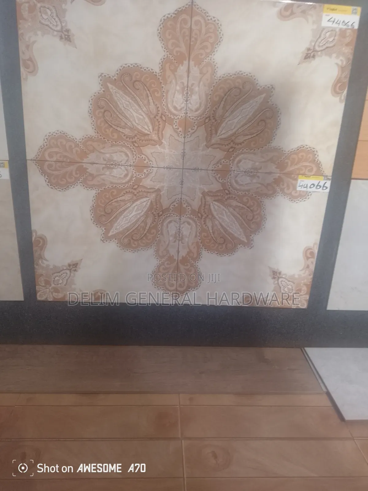 Polished Floor Tile 40 by 40