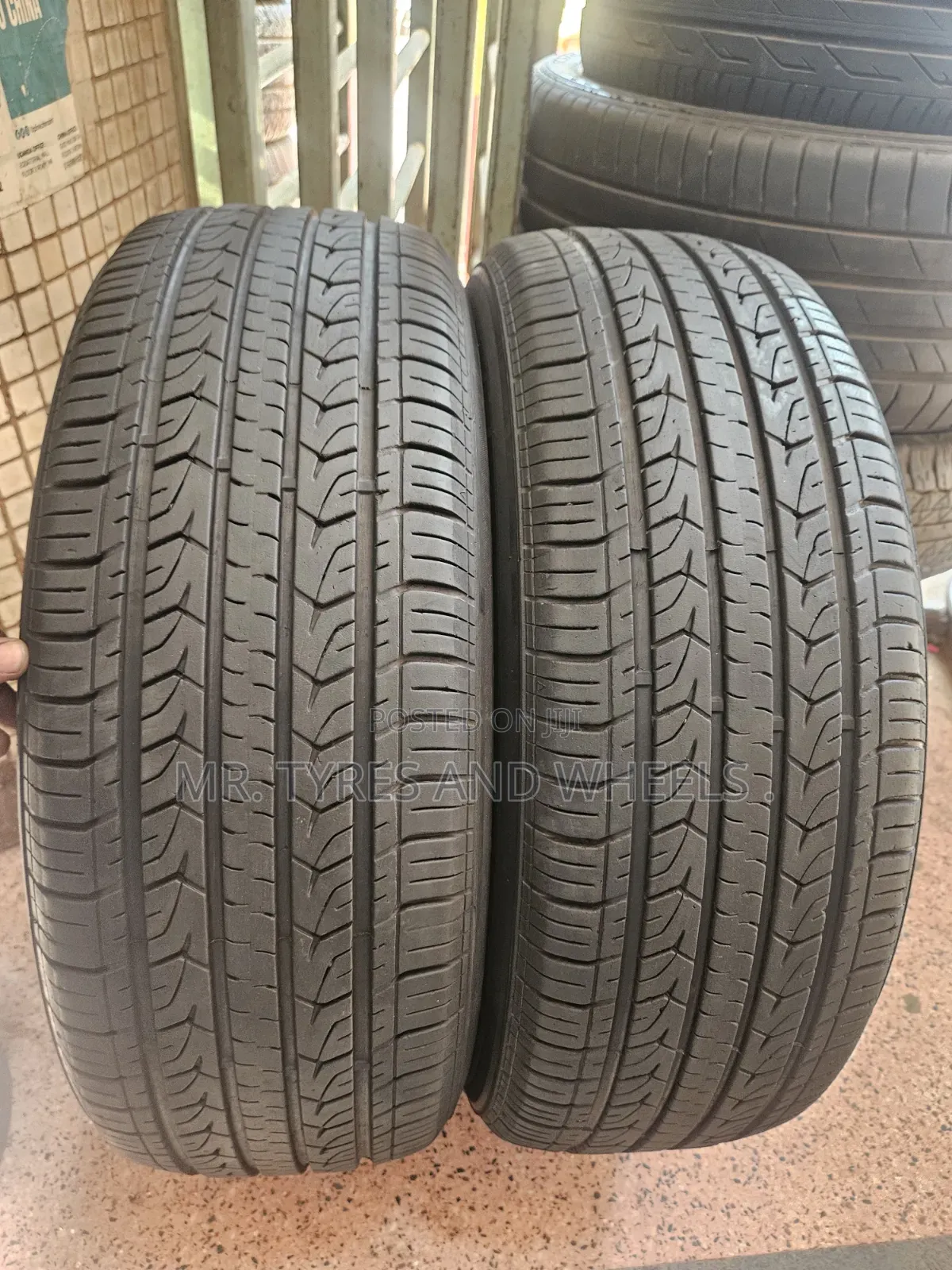 225 65 R17 Joyroad Used but Still Gd Tires.