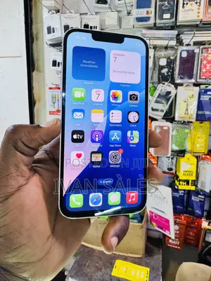 Apple iPhone 13 128 GB White