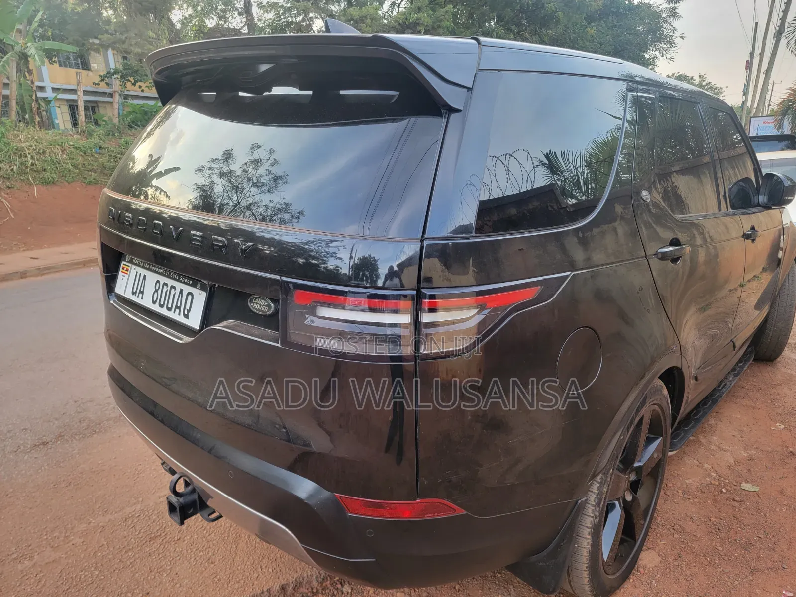 Land Rover Discovery 2023 Black