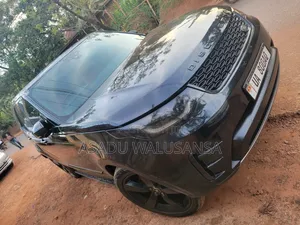 Land Rover Discovery 2023 Black