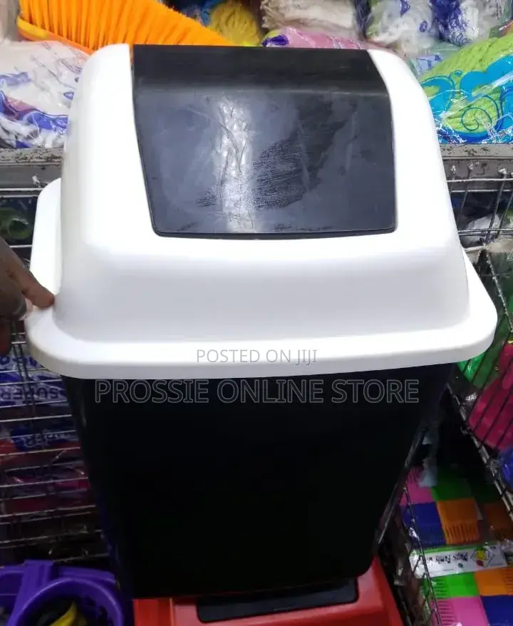 Plastic Trash Bin