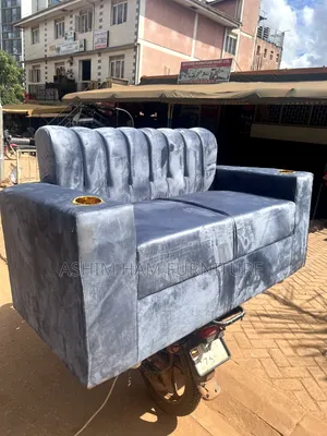 Solid Sofa Sofa on Sale