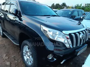 Toyota Land Cruiser Prado 2016 Black
