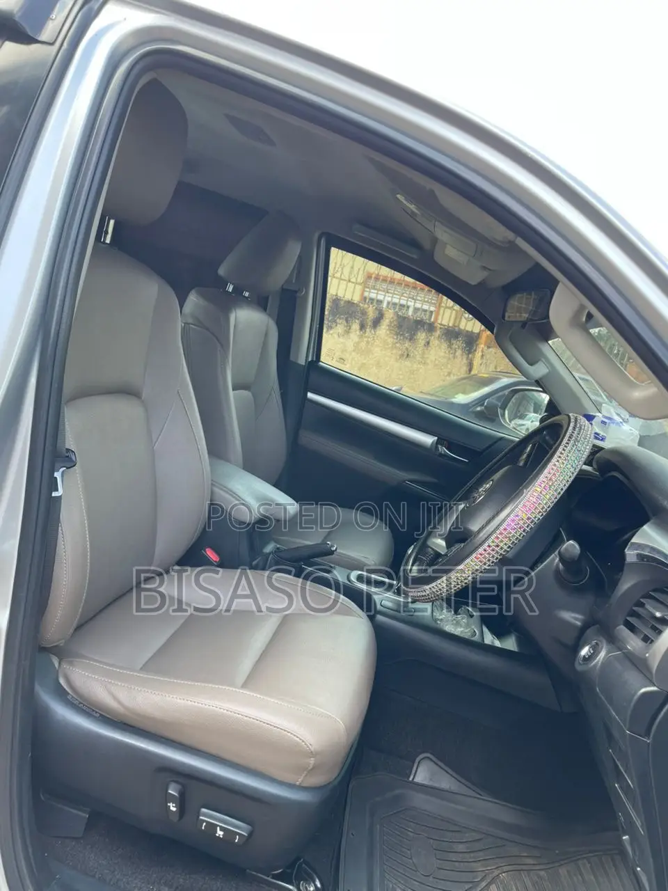 Toyota Hilux 2016 Gray
