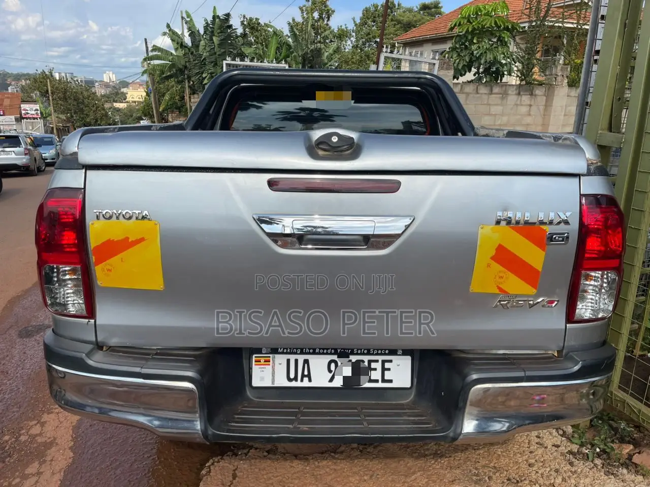 Toyota Hilux 2016 Gray