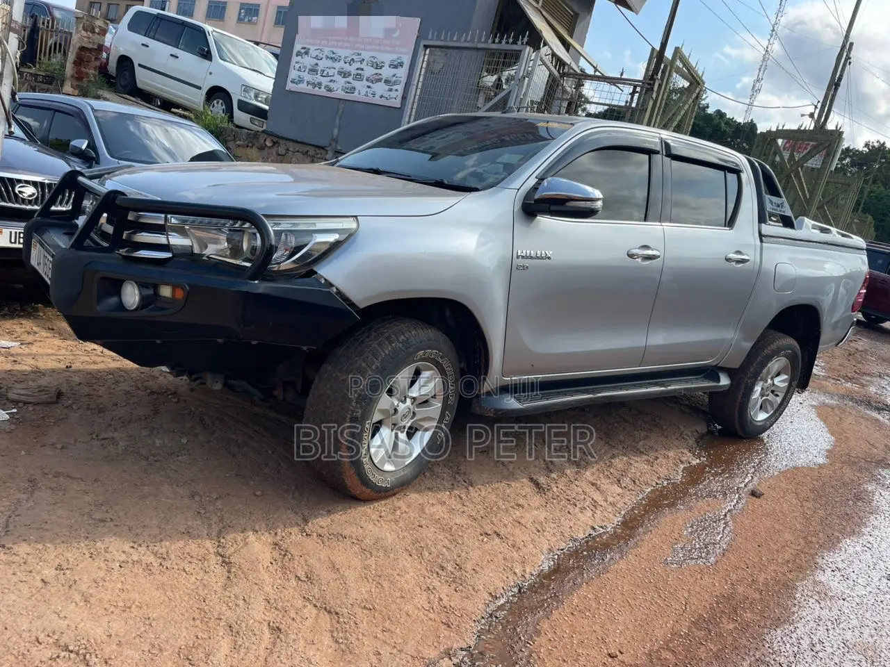 Toyota Hilux 2016 Gray