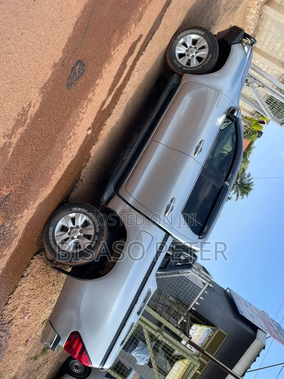 Toyota Hilux 2016 Gray