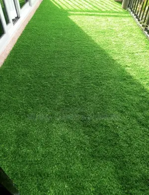Luxury Artificial Grass Carpet – Thick Natural Look