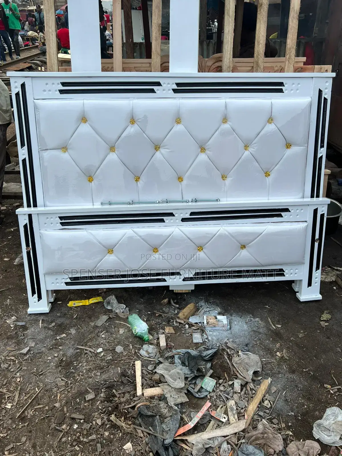 Bed 5by6 Super Gumitte and Standard in All Colours