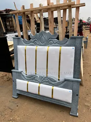 Bed 4by6 in Good Martial