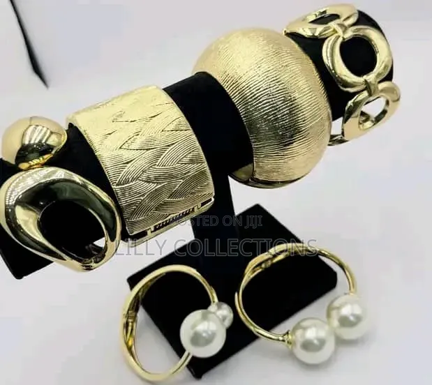 Chucky Bangles