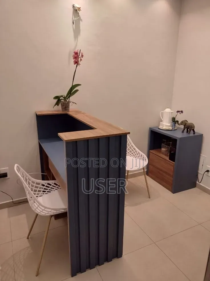 Luxury Reception With Drawer Call Us On