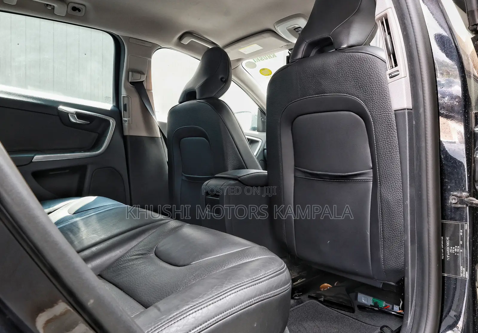 Volvo V60 2012 Black