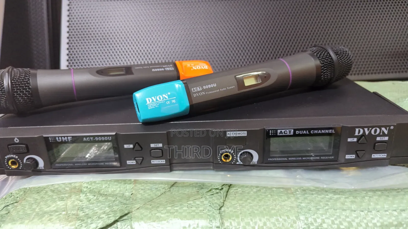 Devon 9090u Uhf Professional Wireless Microphone
