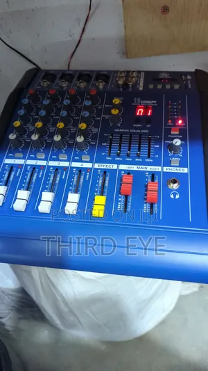 Amplified Mixer 4 Channel