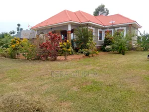 5bdrm Bungalow in Mbale for sale