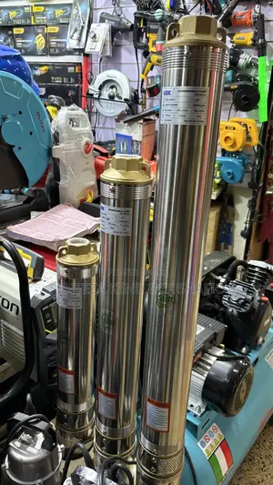 Submersible Water Pump.( 151m)