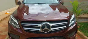Mercedes-Benz GLE-Class GLE 350d 4MATIC 2017 Brown
