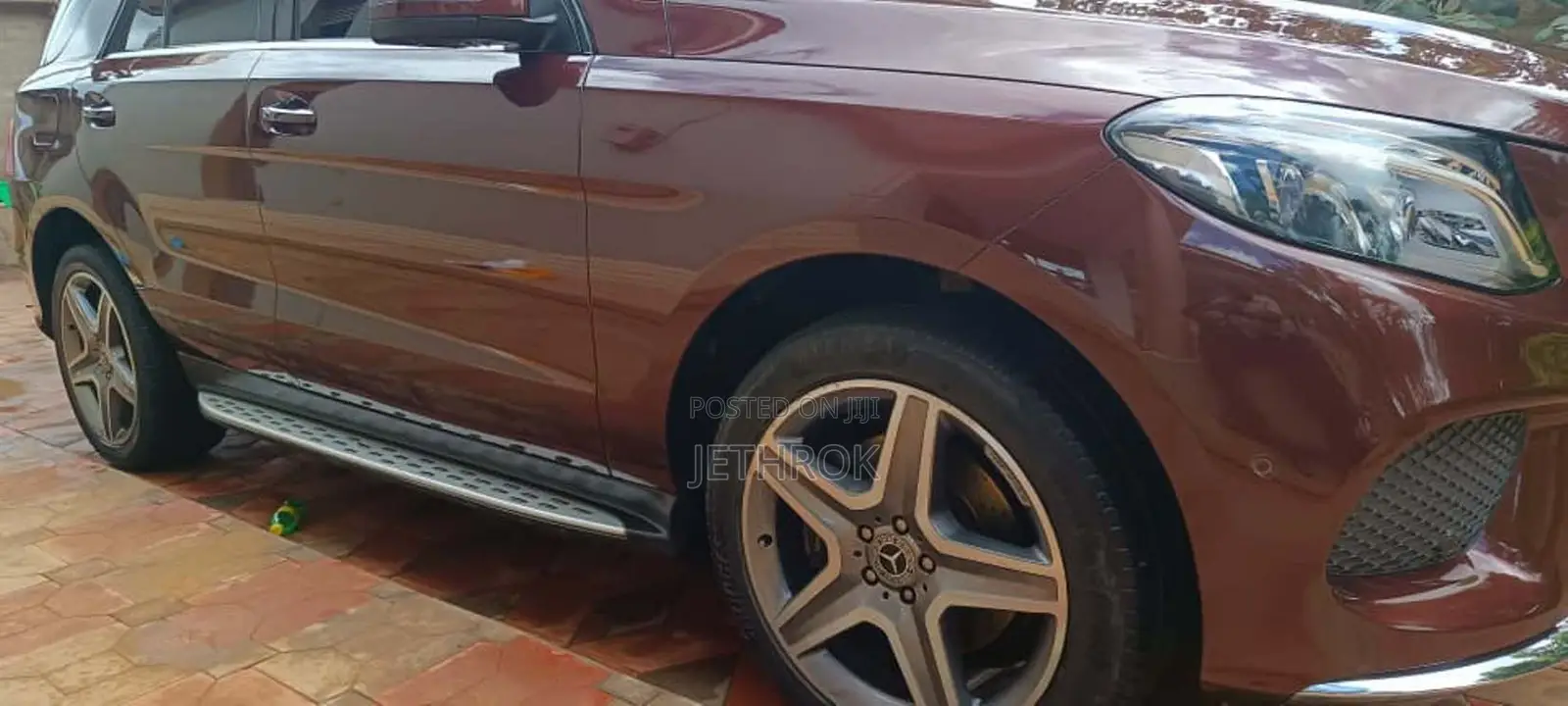 Mercedes-Benz GLE-Class GLE 350d 4MATIC 2017 Brown