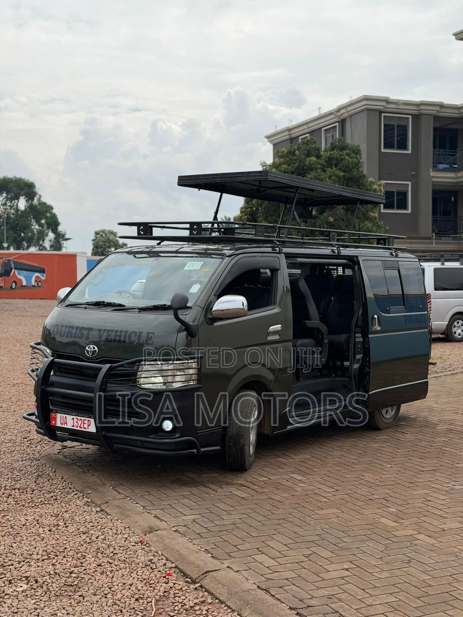 Toyota HiAce 2012 Green