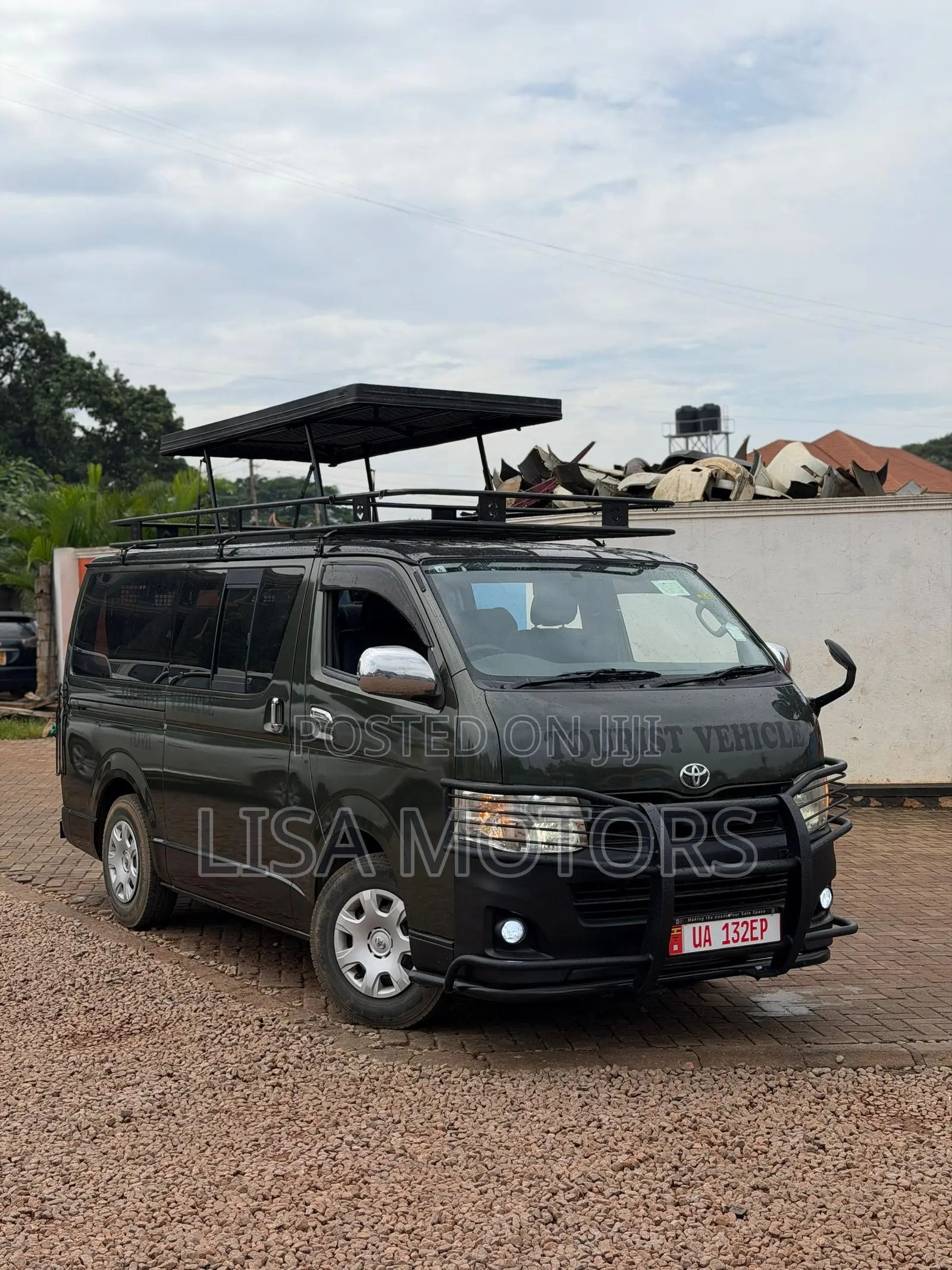 Toyota HiAce 2012 Green