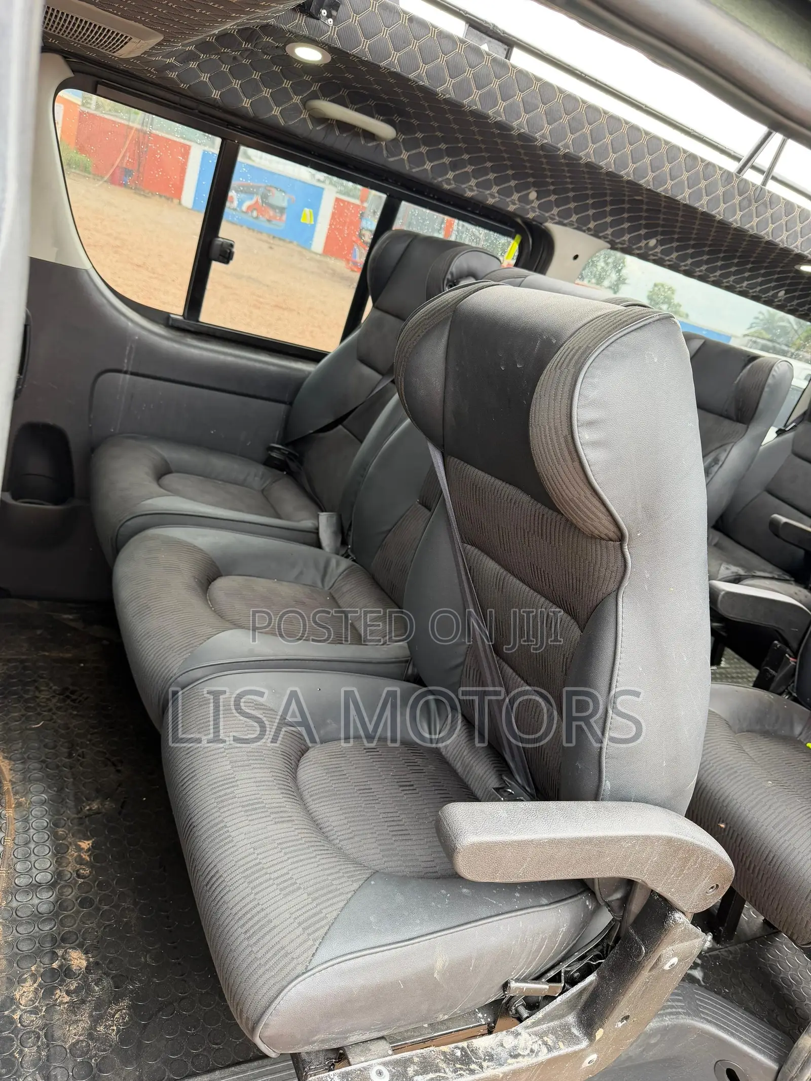 Toyota HiAce 2012 Green
