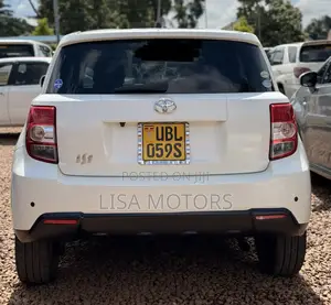 Toyota IST 2008 White