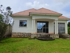 3bdrm House in Mukono Waton for sale
