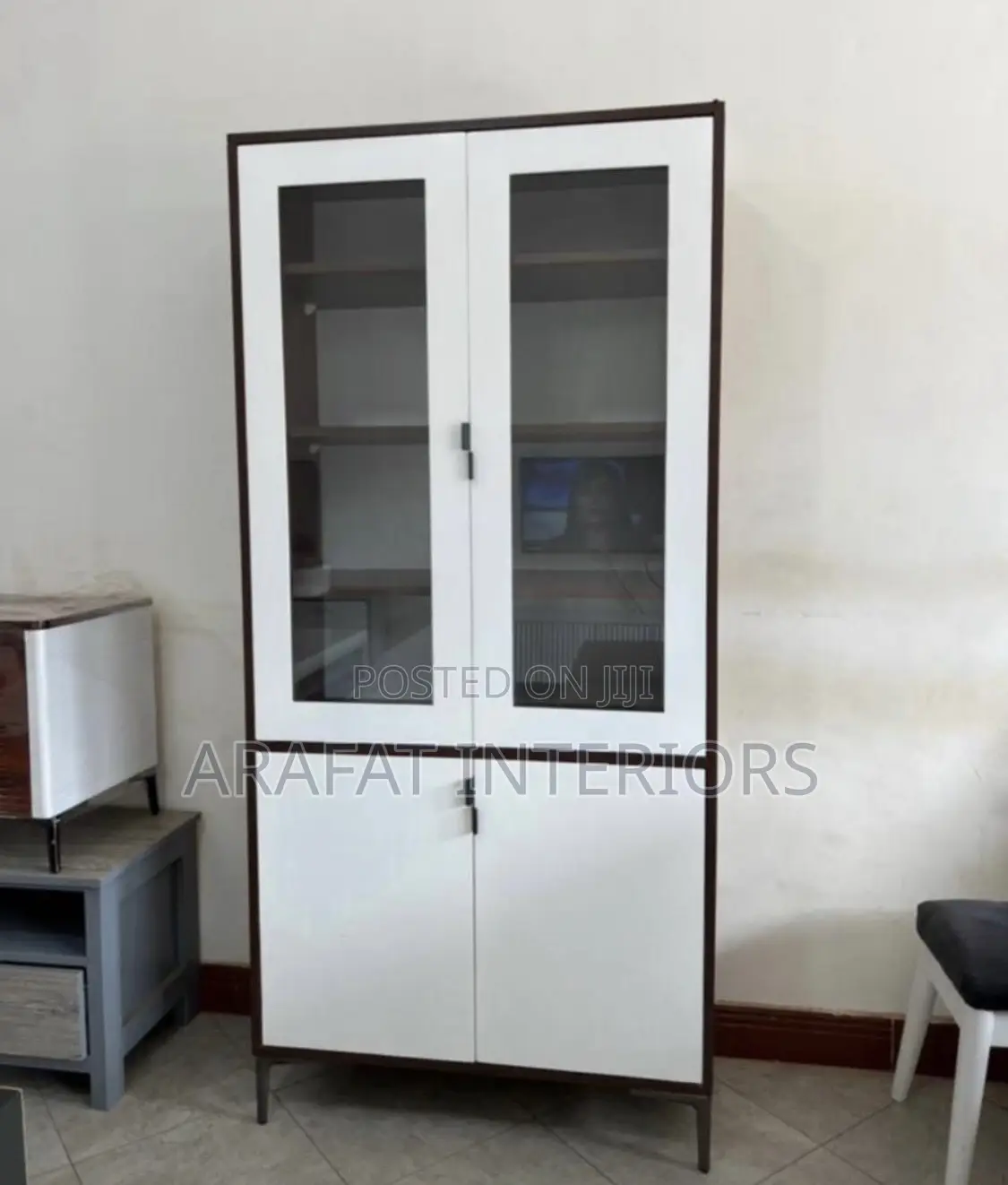 Modern White Dark Brown Display Cabinet 