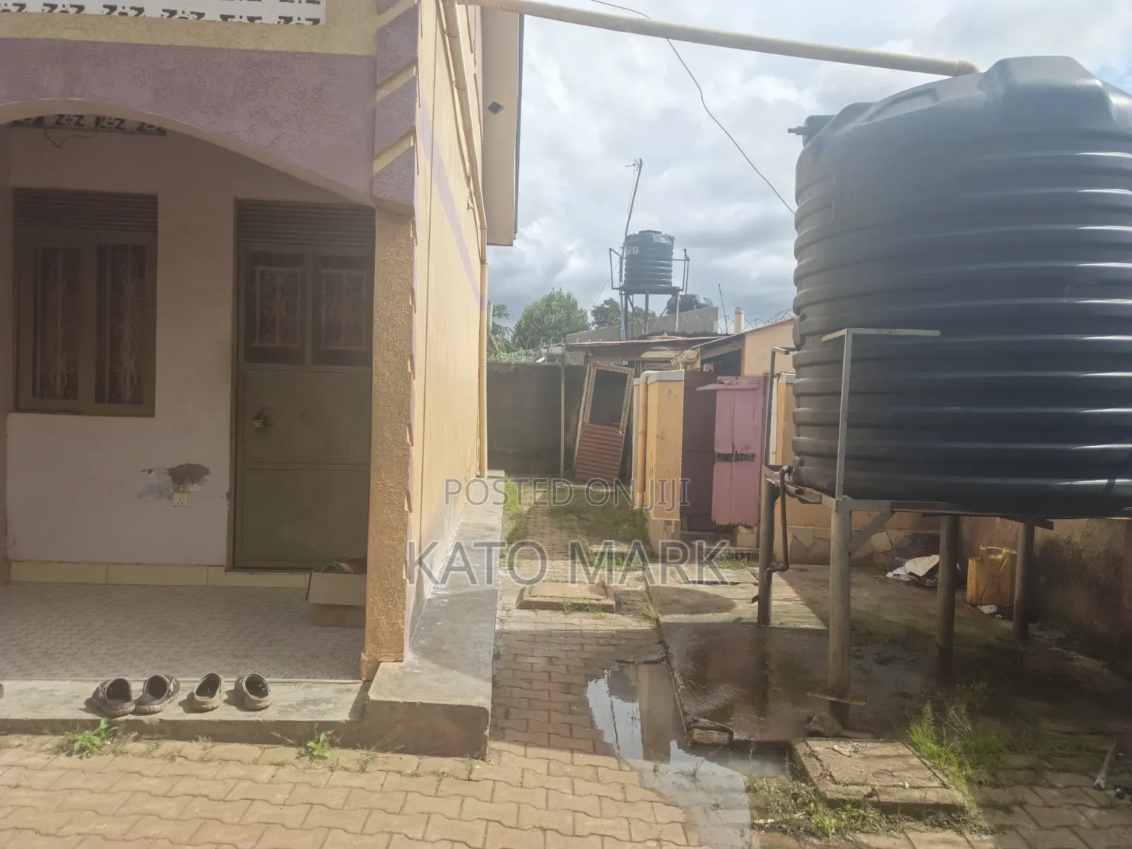 Furnished 2bdrm Apartment in Mukono Nakabogo for sale