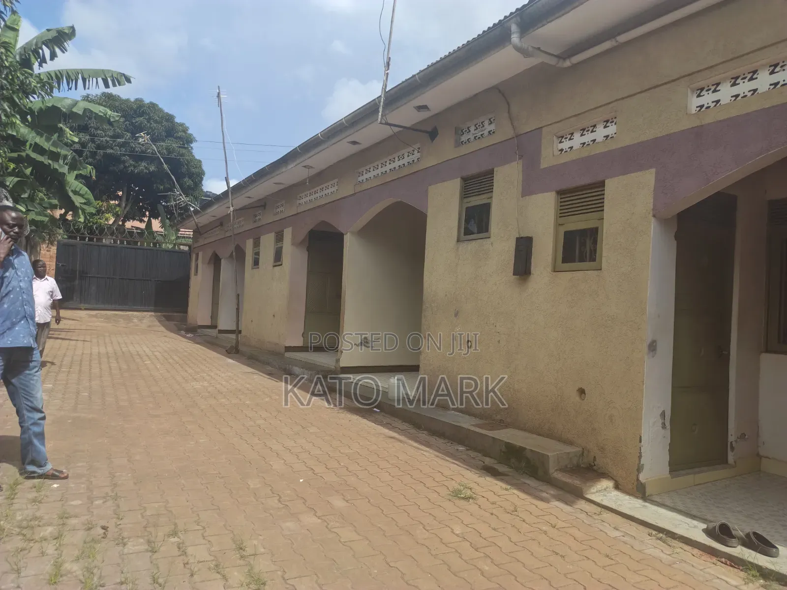 Furnished 2bdrm Apartment in Mukono Nakabogo for sale