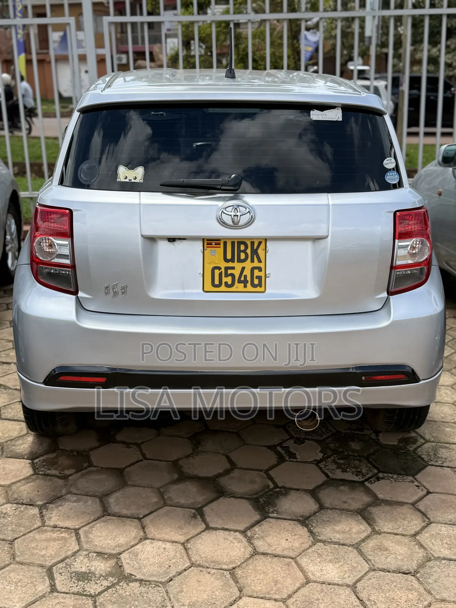 Toyota IST 2007 Silver