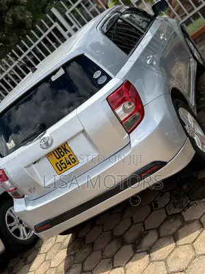 Toyota IST 2007 Silver