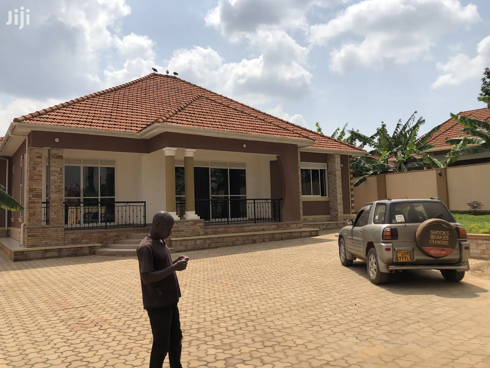 Furnished 4bdrm Mansion in Kampala for Sale