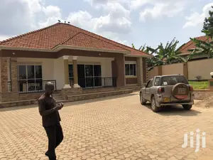 Furnished 4bdrm Mansion in Kampala for Sale