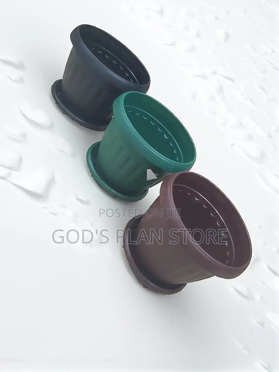 Polly Plastic Flower Pots Plastic Flower Pots