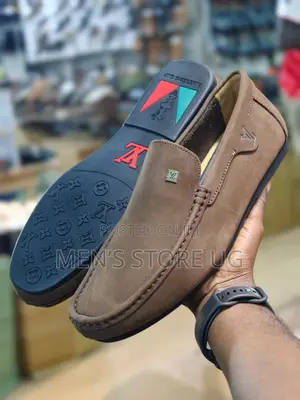Louis Vuitton Classic Casual Men’S Leather Genuine Moccasin Shoes