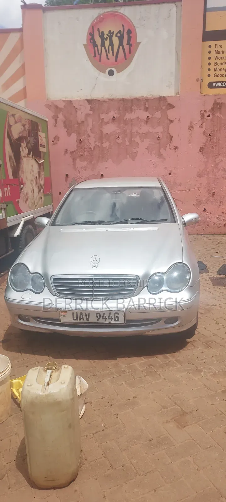 Mercedes-Benz C200 2002 Silver