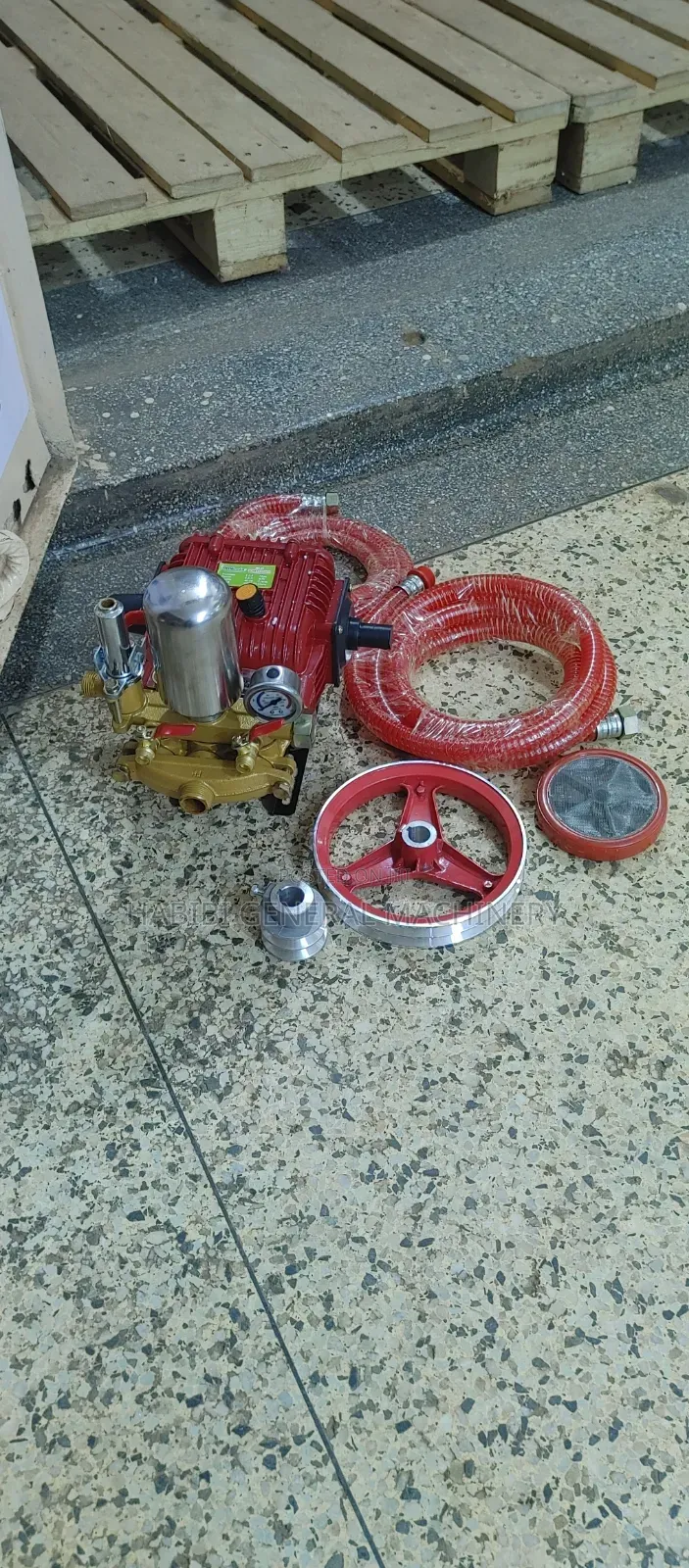 High Pressure/Mokeeta High Quality Garden/Farm Sprayer