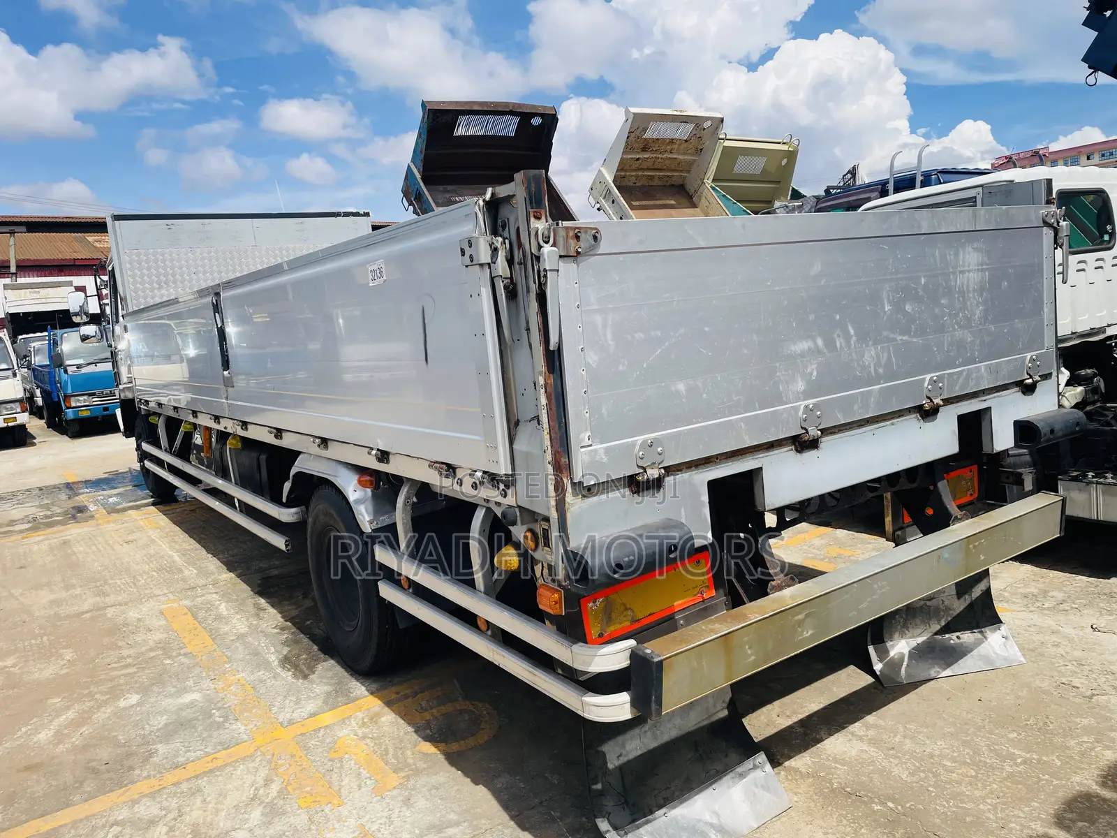 Fuso Ordinary 6d16 Engine Black Top