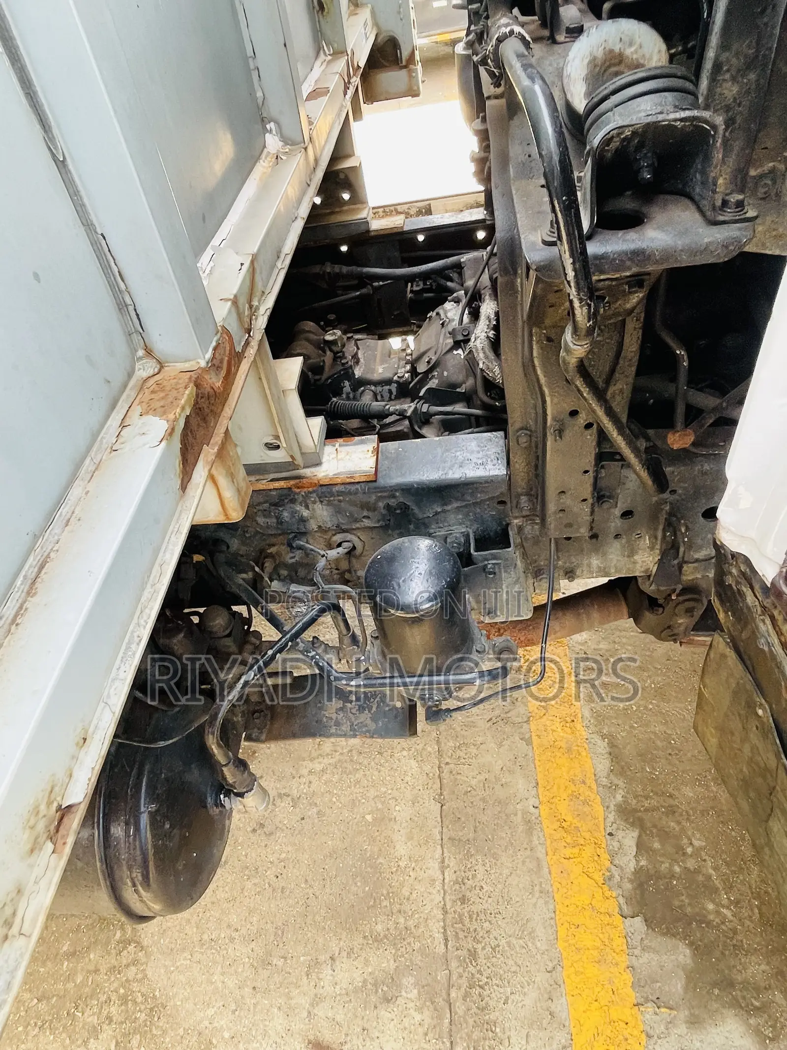 Fuso Ordinary 6d16 Engine Black Top