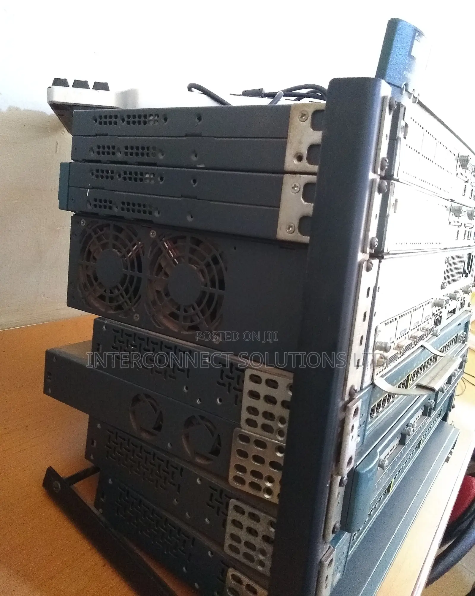 Cisco Routing System / Switchlayer 2 (Data Link Layer Switch)