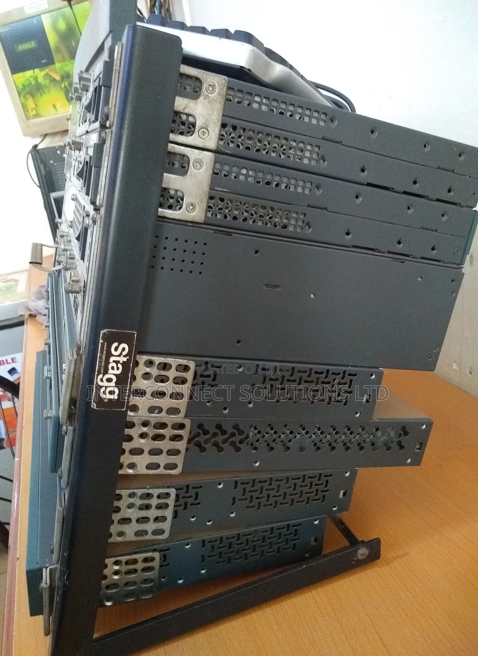 Cisco Routing System / Switchlayer 2 (Data Link Layer Switch)