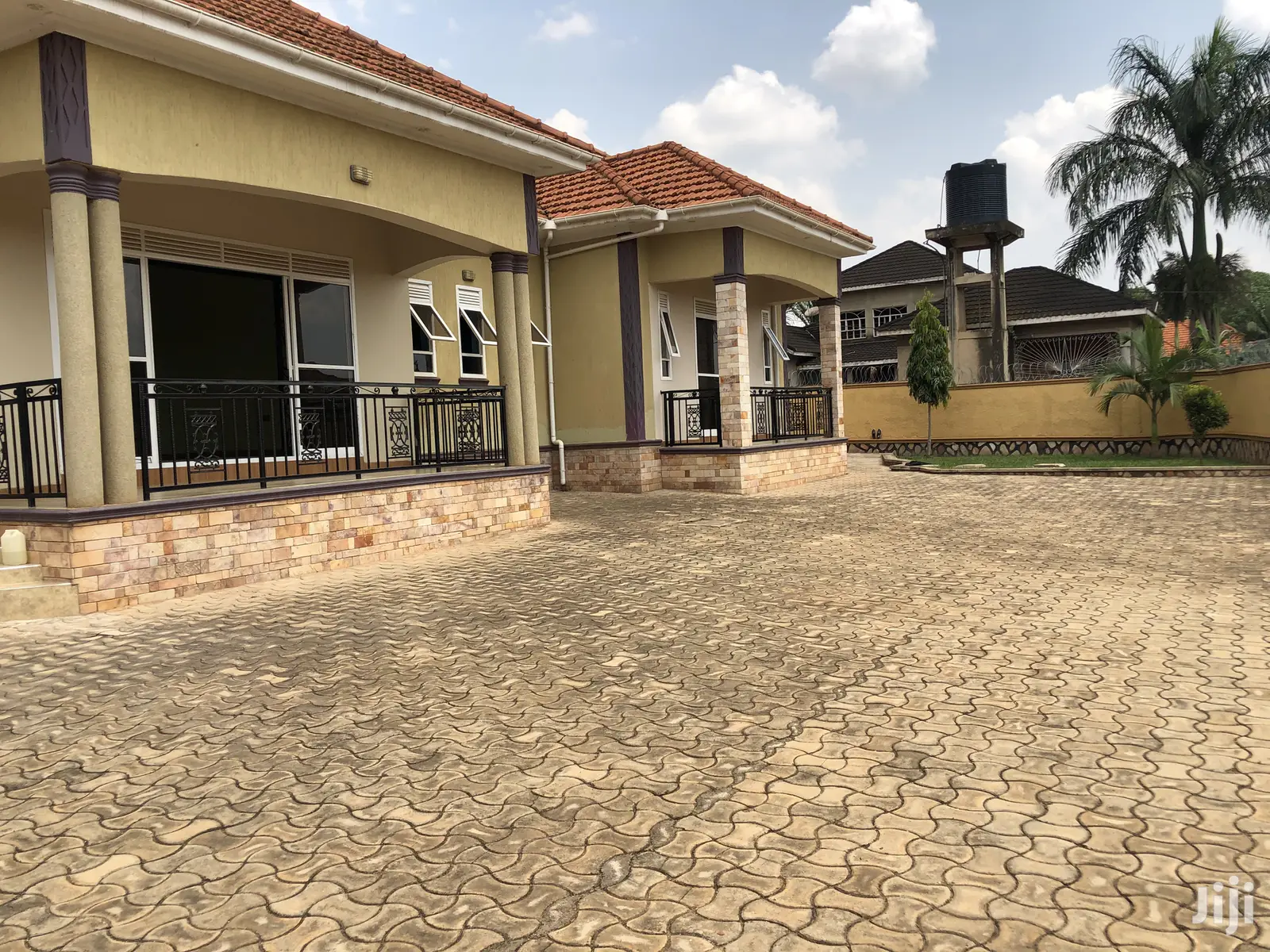 Kira House With Big Compound on Sale