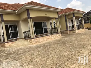 Kira House With Big Compound on Sale