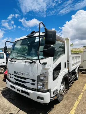 Isuzu Forward New Model
