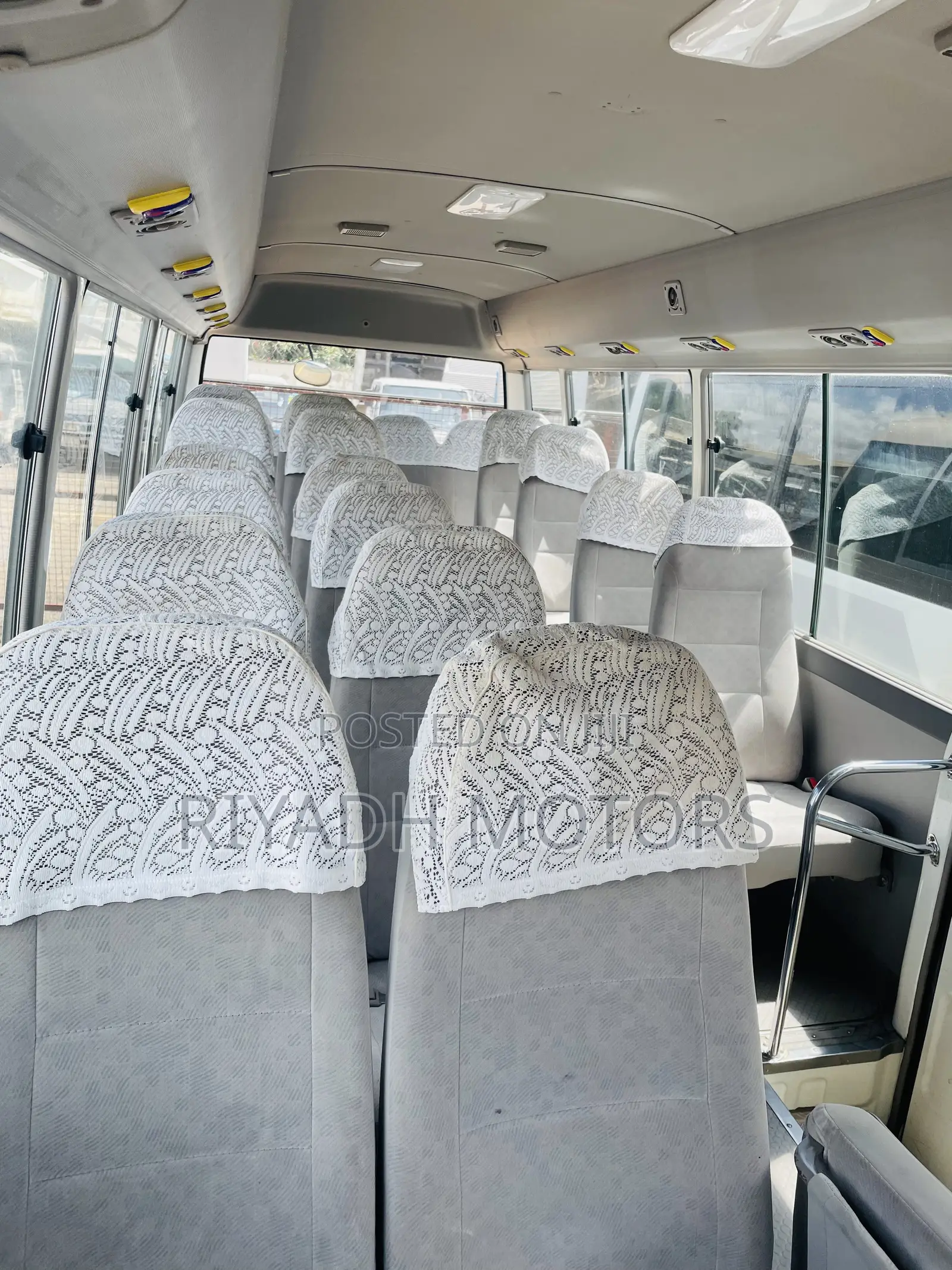 Toyota Coaster 2011 Gold