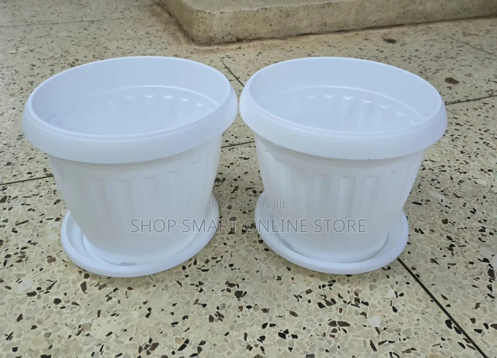 Pure White Plastic Flower Pots